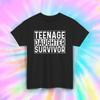Camiseta Filha Sobrevivente Camiseta Humor de Pais Engraçado