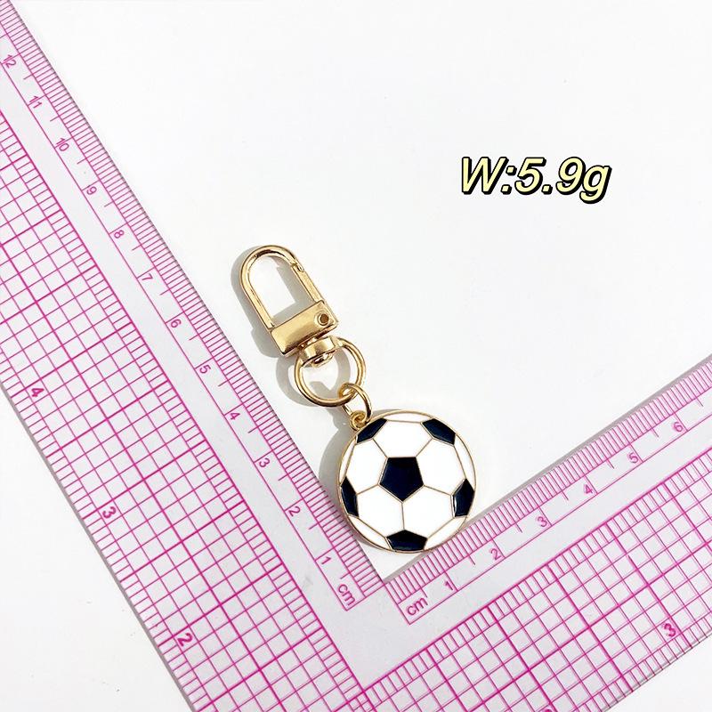 Creative Sports Keychain: Football & Basketball Athlete Souvenir Pendant