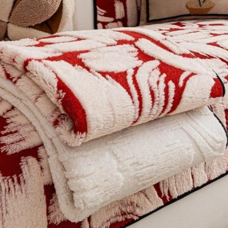 New Red Thick Soft Sofa Cover Fabric Anti Slip One-Piece Anti Cat Scratch Comfortable Sofa Cushion Cover For Autumn And Winter