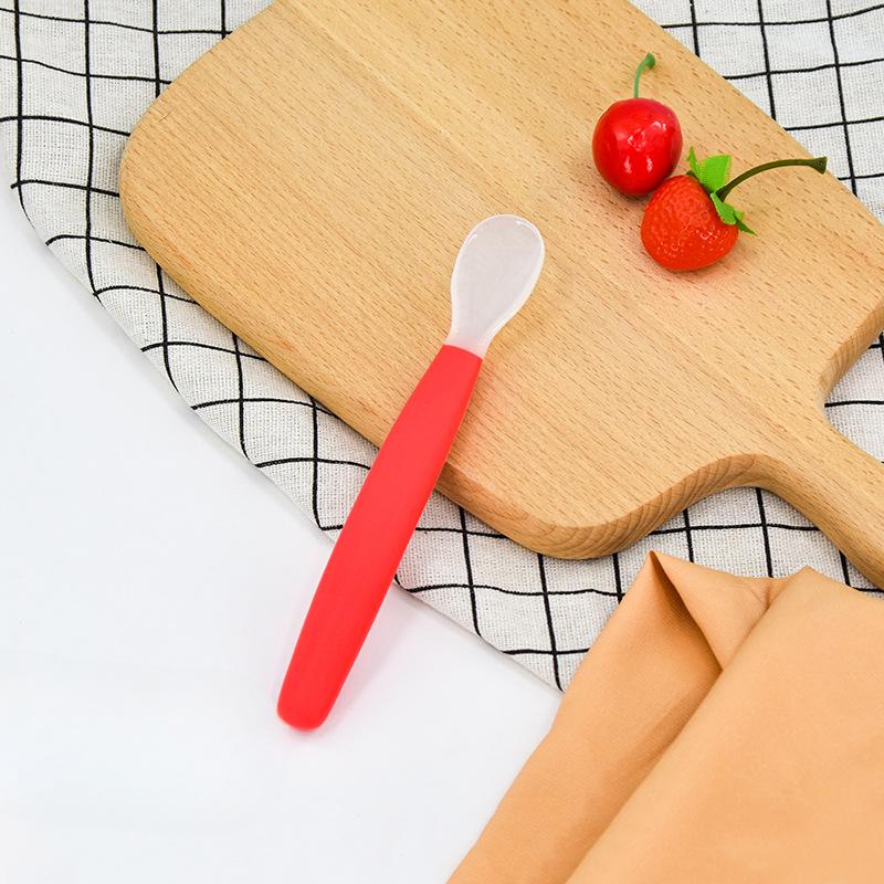 Cucchiaini Morbidi in Silicone per Neonati e Bambini Utensili per l'Alimentazione con Acqua per Neonati e Bambini Piccoli Cucchiaini Morbidi con Punta per Pappa di Riso e Zuppa