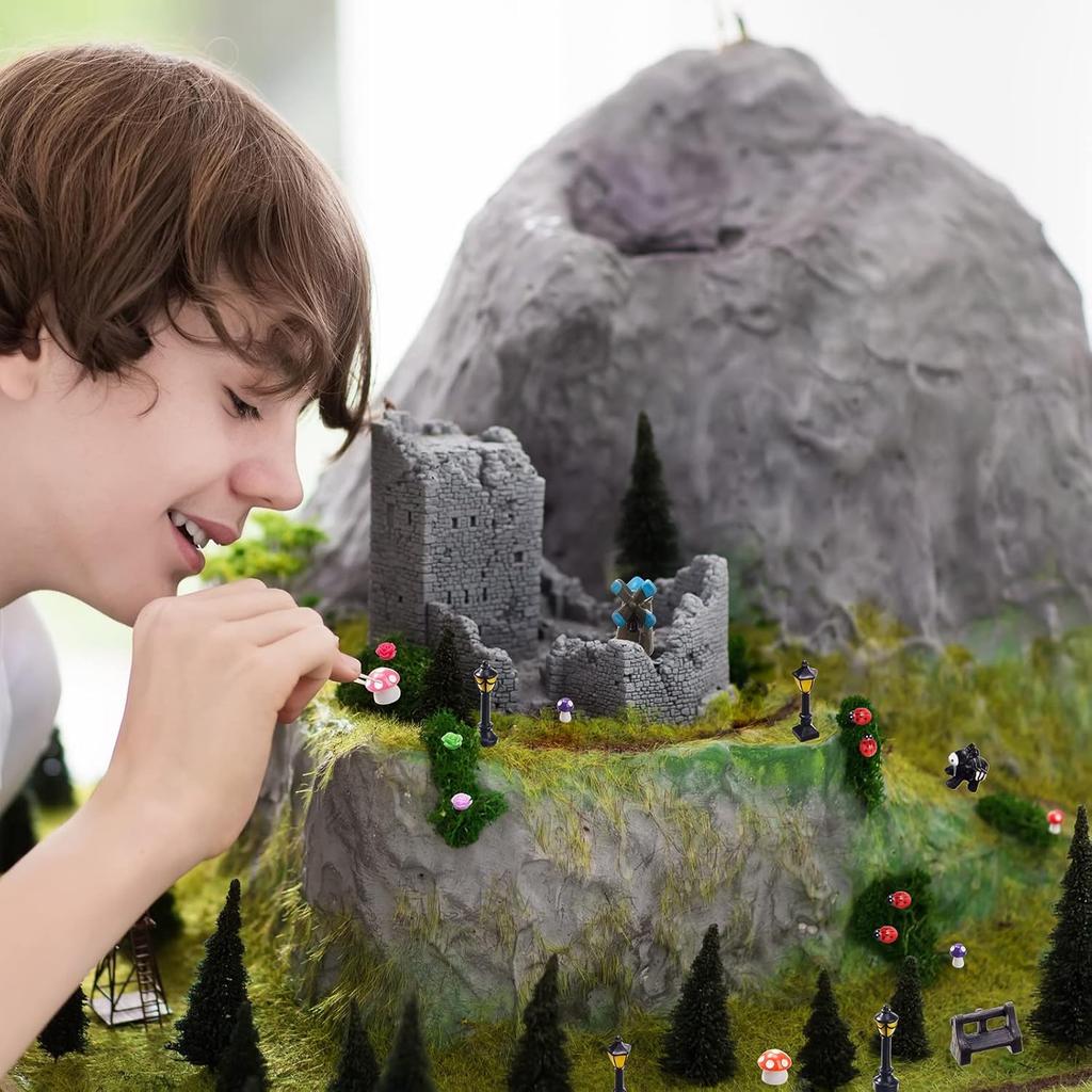 200 Pcs Miniature Garden Accessories, Including Animals, Mini Houses and DIY Dollhouse Decoration, Miniature Figurines, Micro Landscape Ornaments,
