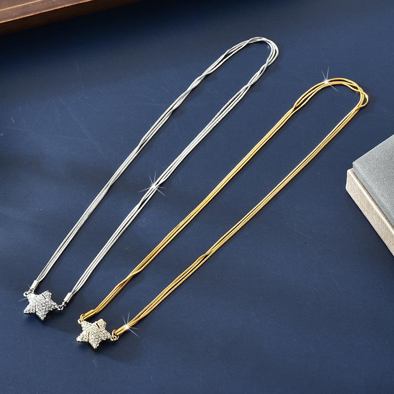 Premium French Retro Magnetic Star Pendant Necklace Women'S 2024 Trendy Temperament Versatile Fashion Collarbone Chain