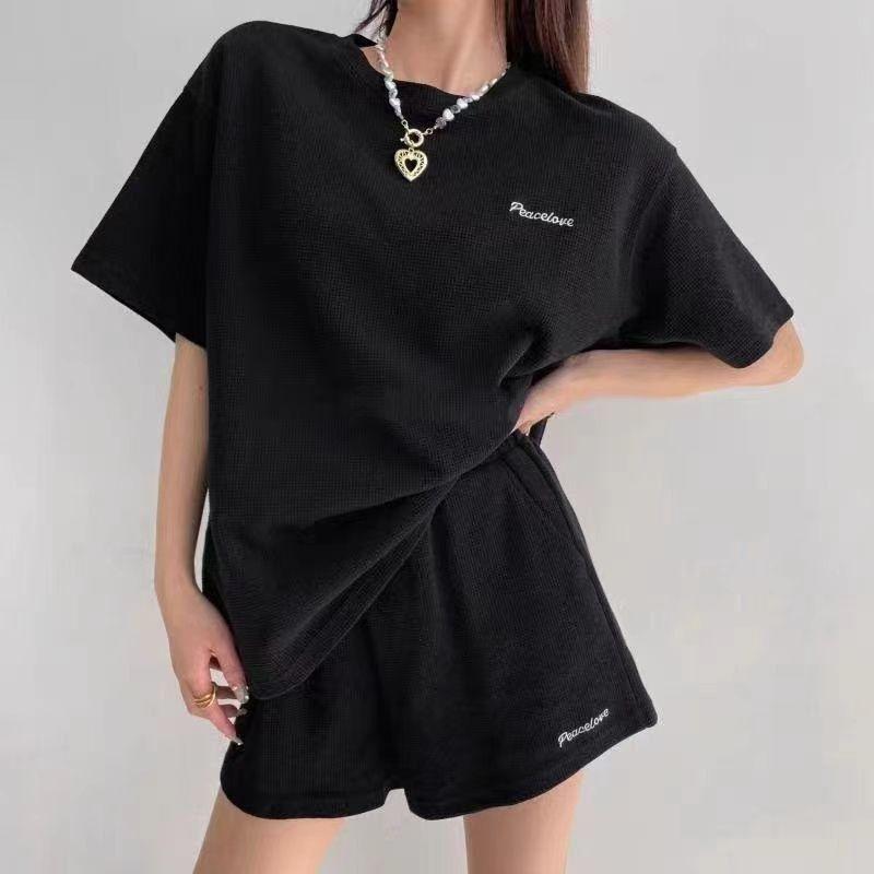 New Summer Embroidered Casual Set For Women Loose Short Sleeve T-shirt  Shorts Two-piece Outfit