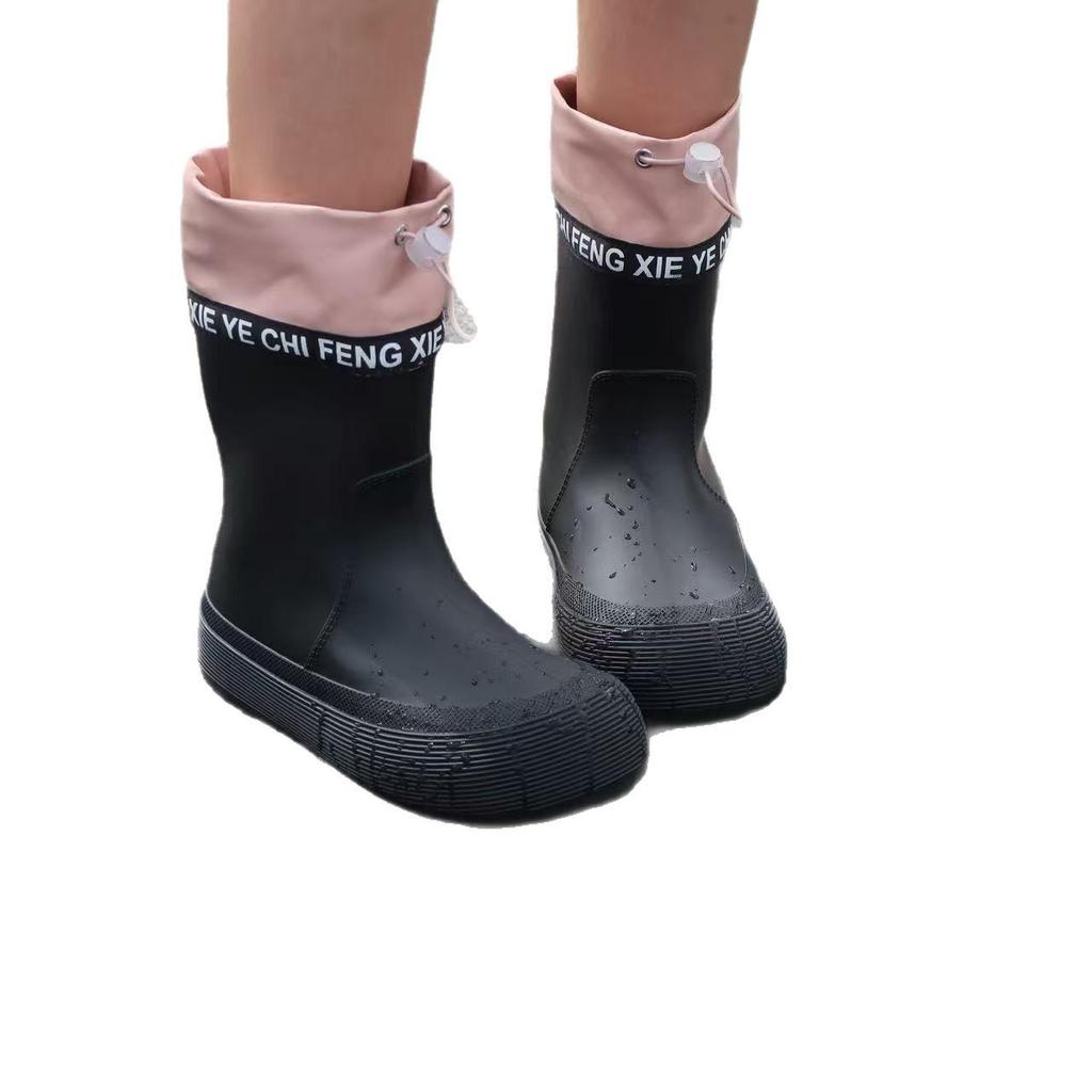 Stilvolle Damen-Wadenhohe Wasserdichte Regenstiefel, Rutschfest und Perfekt für Outdoor-Bekleidung