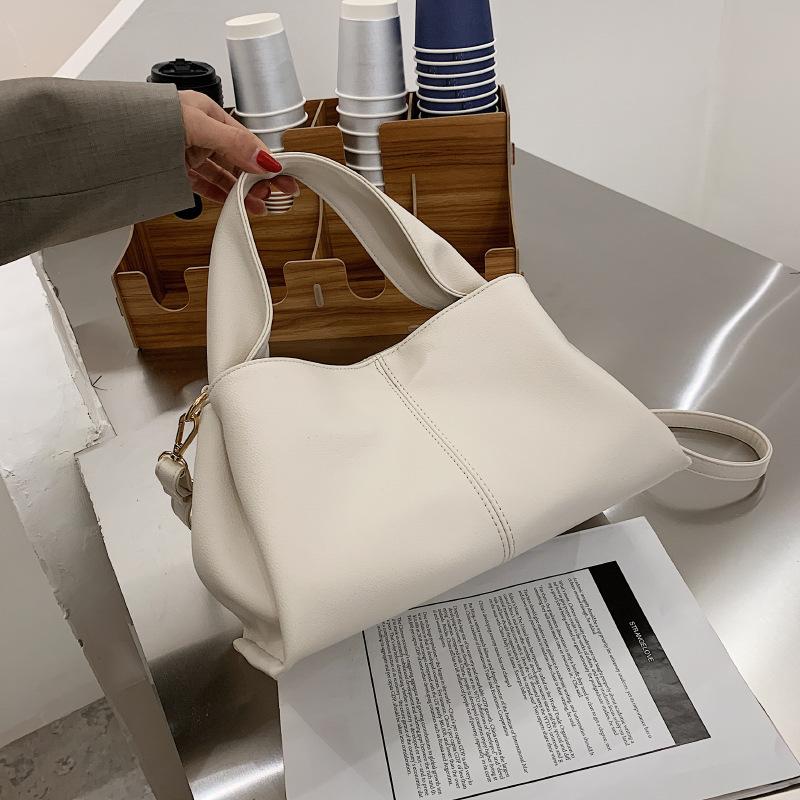 Fashion Women's Bag 2025 New Popular Handbag French Premium Texture Shoulder Messenger Bag Wholesale