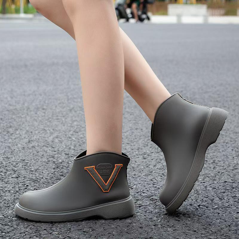 Yuzhihao Women s Low-Cut Summer Rain Boots - Round Toe, Flat Bottom for Daily Outdoor Wear 38