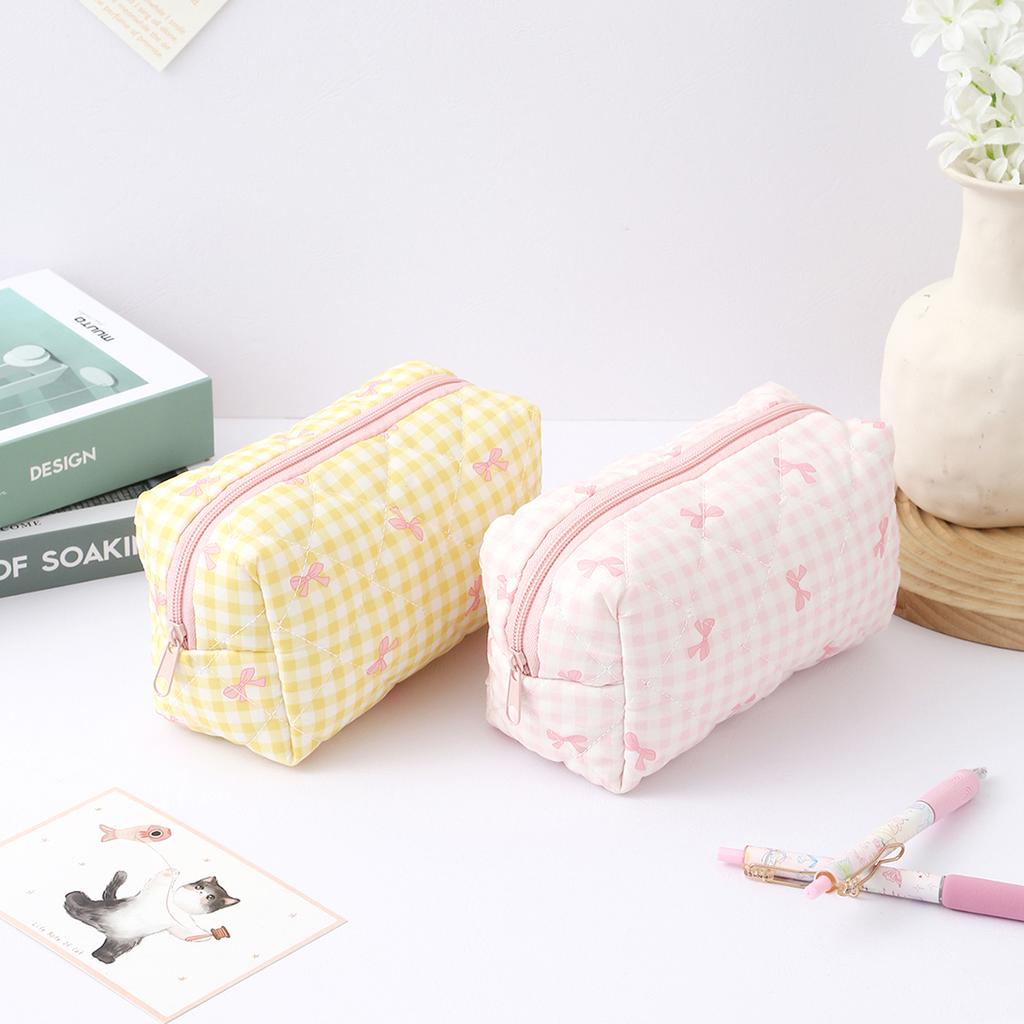 1pc Plaid Bow Pattern Pencil Case, Spacious, Large-Capacity, Fashionable and Portable School Supplies, Back-to-School Essentials