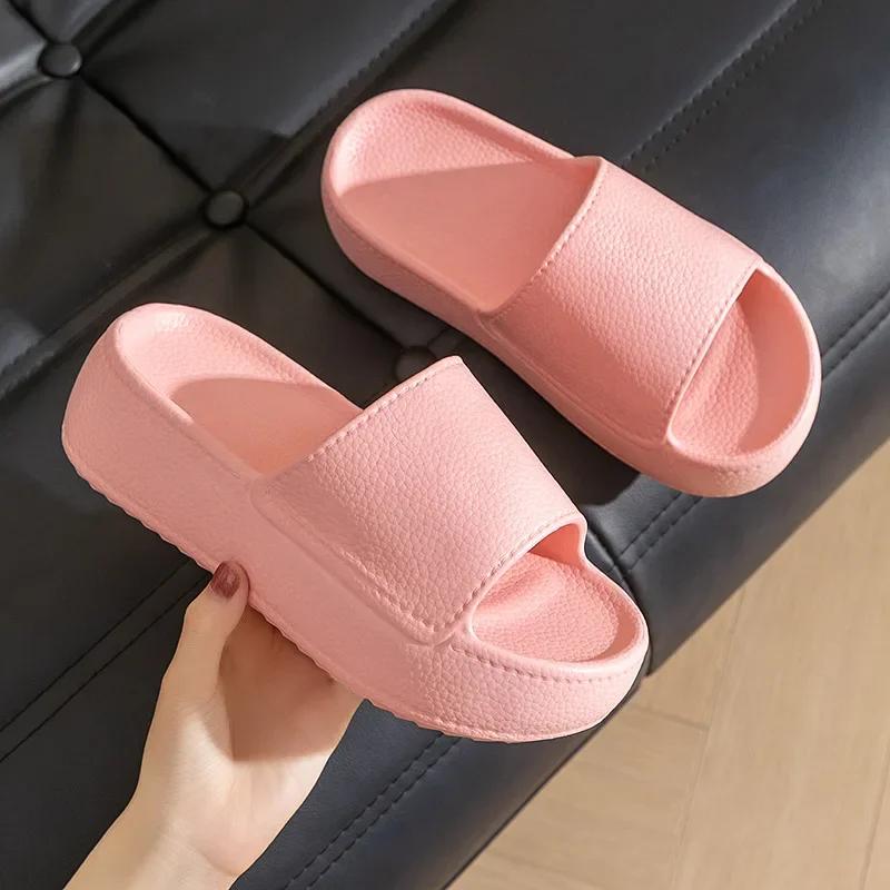 Fashion Summer Thick Platform Women Slippers Indoor Home Casual High Heel Flip Flops Outdoor Wear Ladies Fashion Slides Shoes