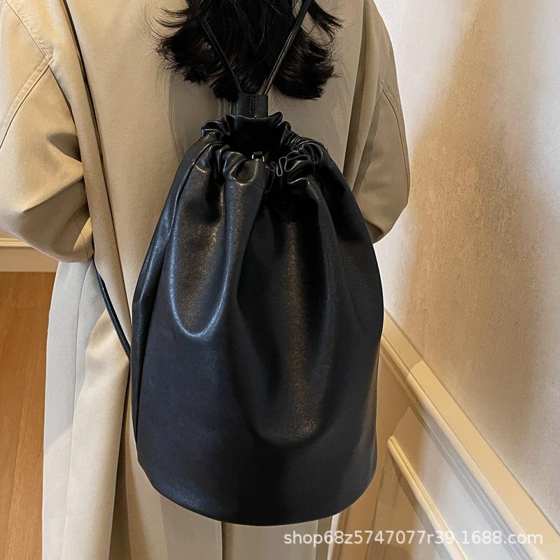Soft-faced backpack bag women's 2025 new trendy fashion retro bucket bag casual large-capacity backpack