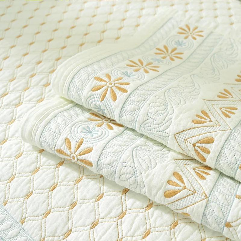 Бежевая жаккардовая клетчатая диванная подушка Four Seasons — фото 7