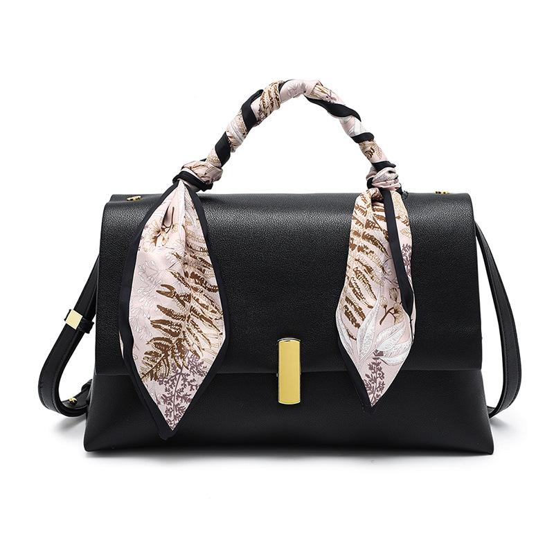 Foreign Style Hand Carrying Silk Scarf Small Square Bag Easy To Match The Texture of One Shoulder Underarm Bag Crossbody Retro Women's Bag