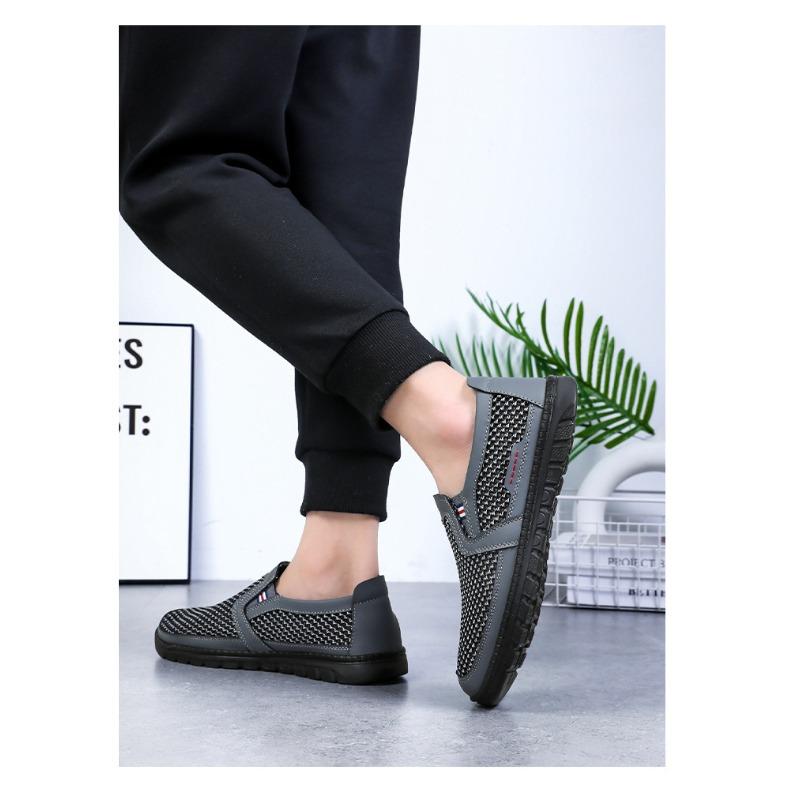 Men's Shoes for Summer with Mesh Fabric, Lightweight Old Beijing-style Cloth Shoes with Soft Soles, Comfortable Shoes, Men's Casual Shoes