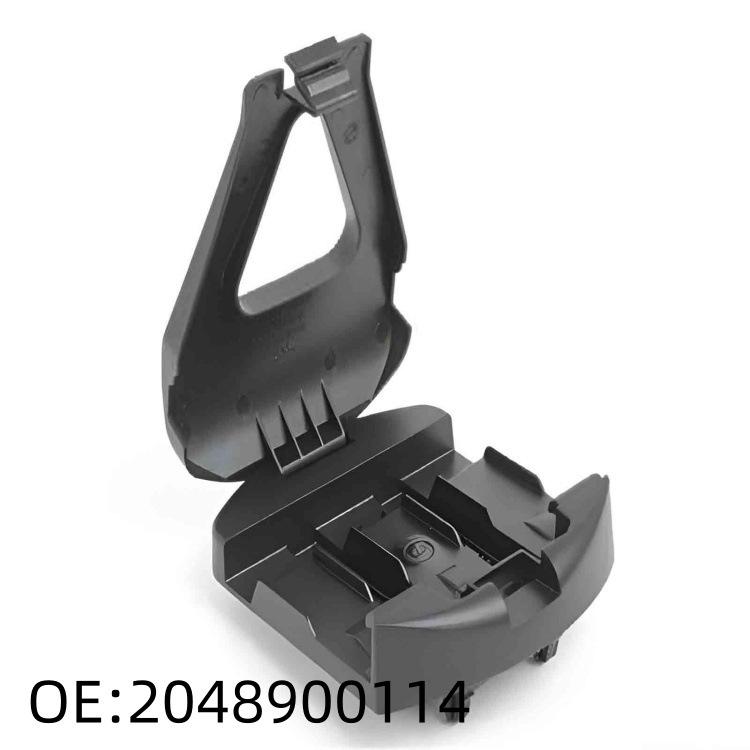 Mercedes-Benz C/E/GLA Class Tripod Warning Sign Bracket Fixing Clip (2048900114) Tripod warning sign bracket fixing clip