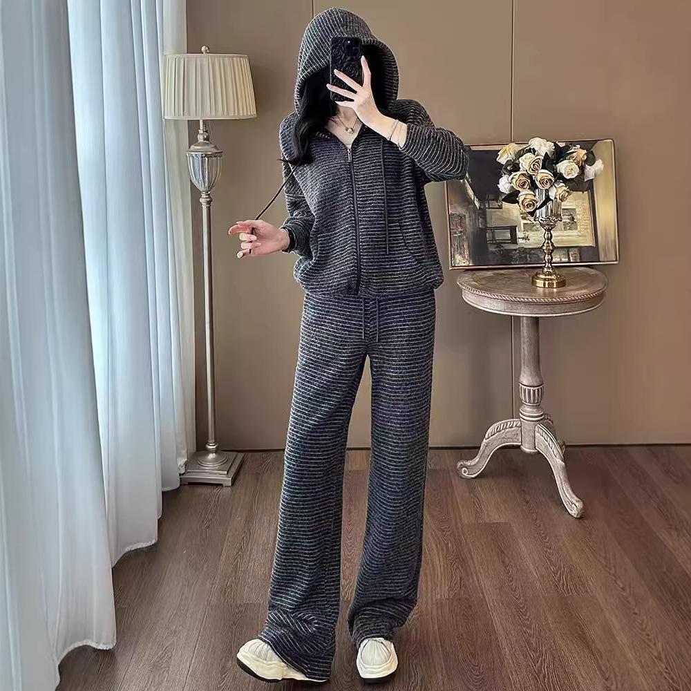 2026 Trendy Hooded Sweatshirt & Wide-Leg Pants Sports Set