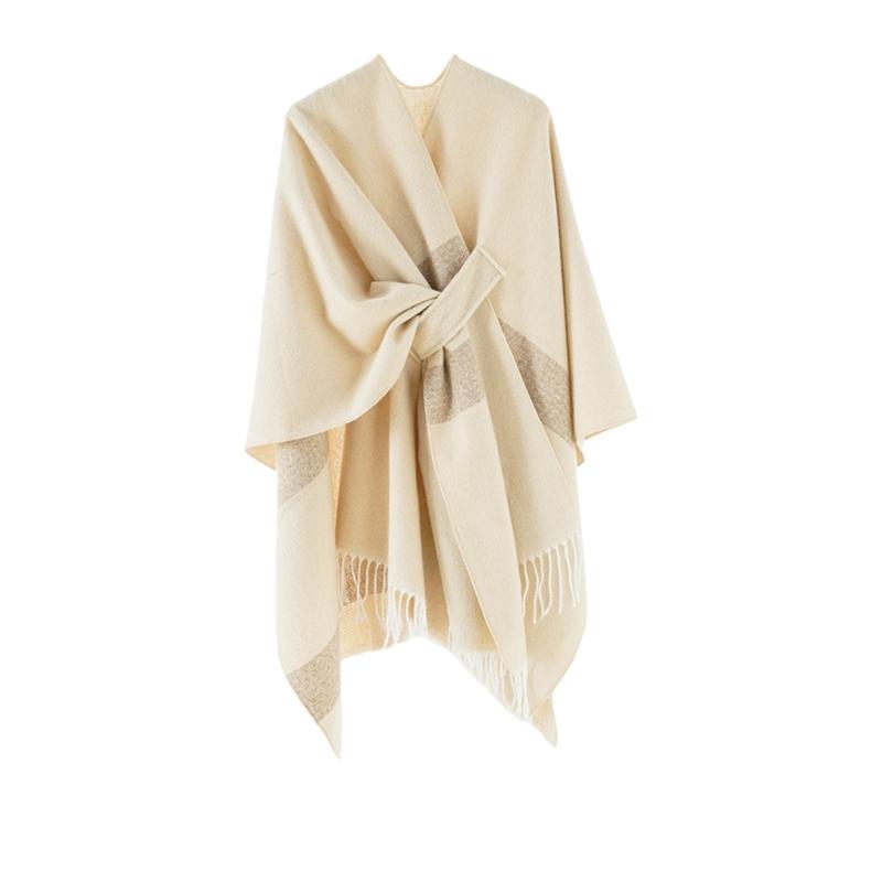Warm Plaids Scarf Capes Light Weight Polyester Shawl Unisex Softable Shawl for Women Outdoor Commutes