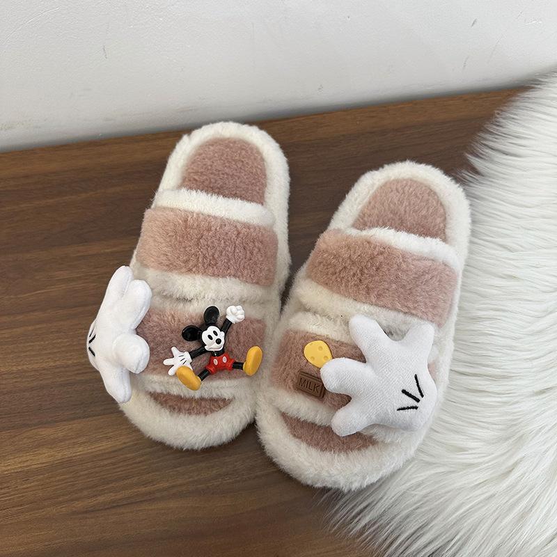 

Стильные и милые мультяшные тапочки-шлепанцы в зарубежном стиле на одно слово для женщин 2025 новинка уличная повседневная универсальная обувь на толстой подошве для женщин 41 розовый