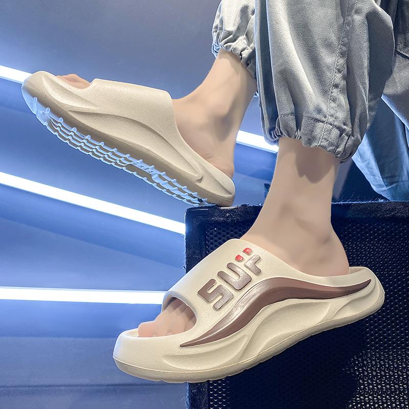 Slippers for Men Sandals Wear-resistant Shoes for Men Soft and Comfortable Waterproof Bathroom Slippers Indoor and Outdoor New