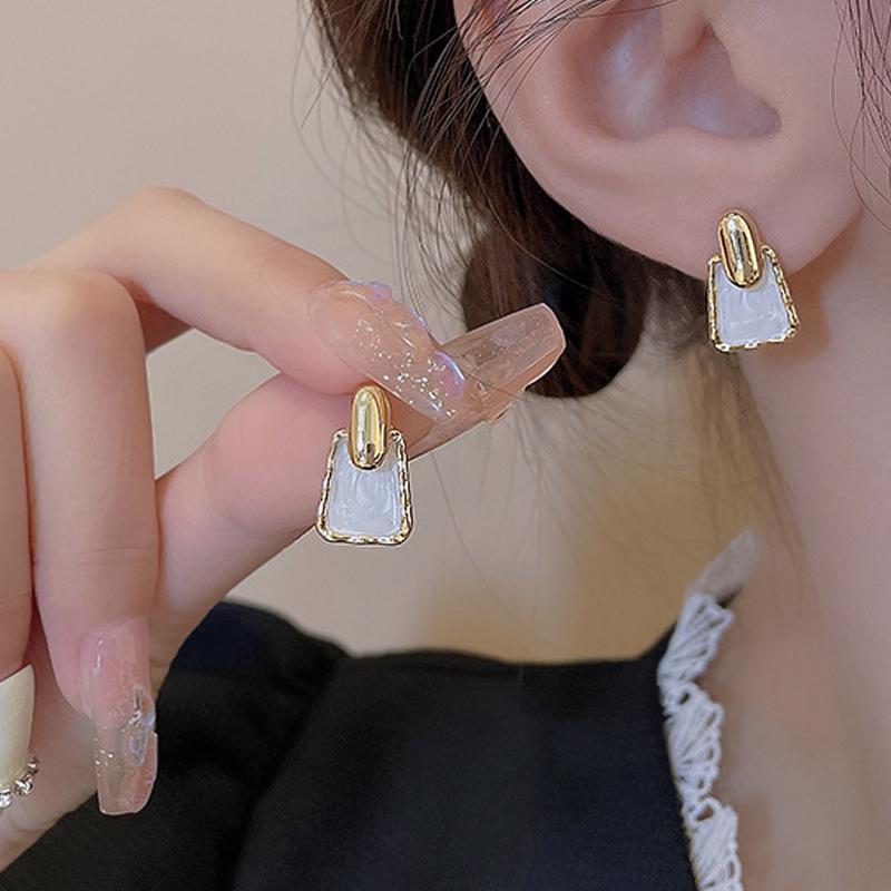 Vintage Metal Enamel Dripping Oil Oval Dangle Earrings For Women Elegant Coffee Color Two Ways To Wear Earrings Jewelry Gifts