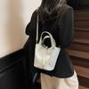 Grønnsakskurvveske dame 2025 ny retro tote dameveske nisje personlighet PU skulder bærbar bøtteveske