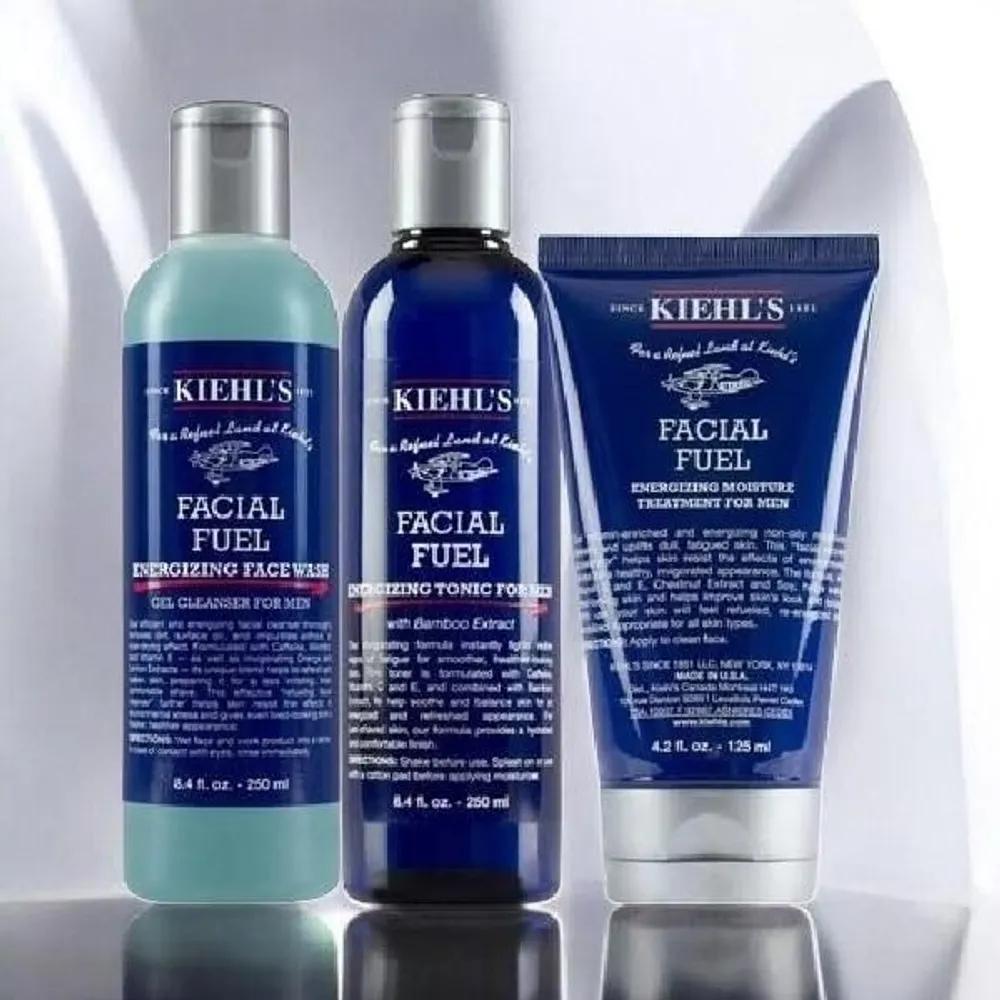 

Kiehl s Men s Hydration Essential 3-Piece Set