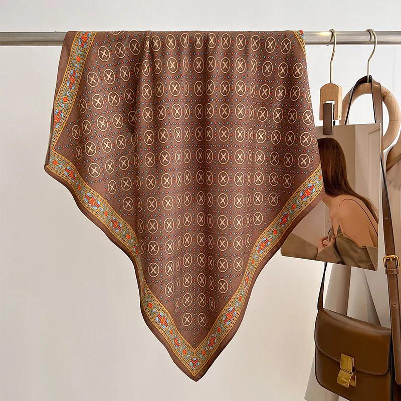 

Luxury Design Print Velvet Square Hair Scarf Women Soft Head Hijab Neck Ties Kerchief Office Female Headband Neckerchief Gift 70x70cm