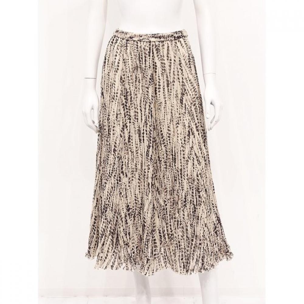 Specchio Long Skirt With Wrinkle Pattern 451 246