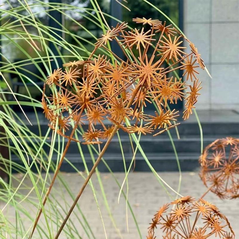 Rust Decoration for Garden Stake Metal Flower Garden Decoration Rust Trellis Flower Bed Stake Pot Stake Natural