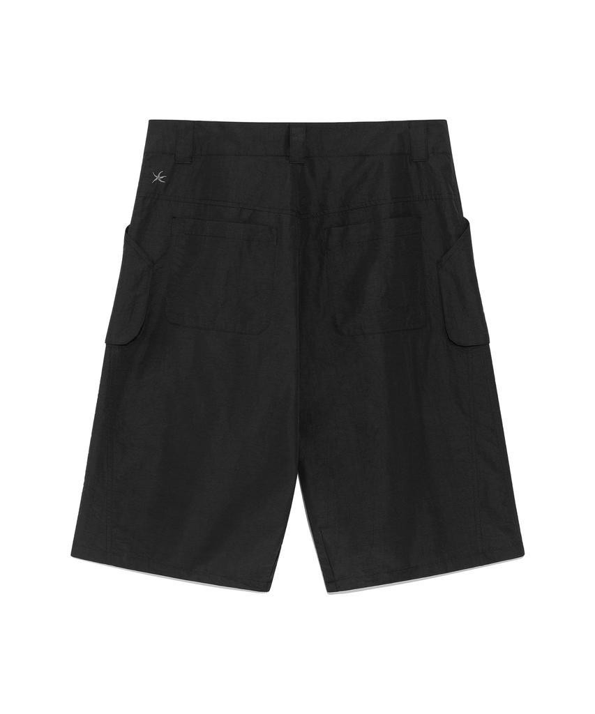 THE COLDEST MOMENT Tcm Pocket Panel Half Pants (Black)