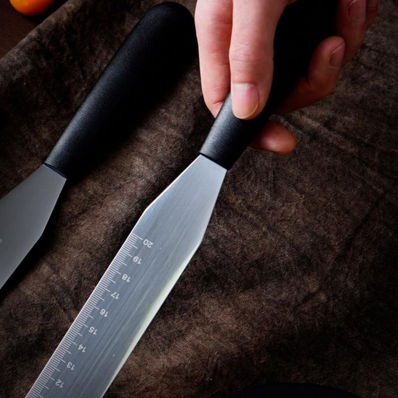 Multifuntional Frostings Knife Cake Cutter Professional Cake Icing Tool Multifuntional Cake Decorating Tool for Cake