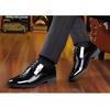 Really soft suit men's leather shoes men's flat groom bright dress young pointed boys casual wedding shoes spring and autumn