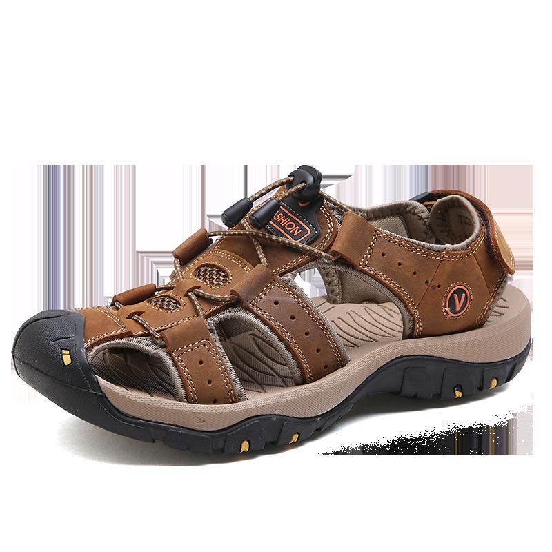 2025 Herren Sommer Leder Zehenbedeckte Sandalen - Lässige Strand- & Outdoor Wasserschuhe
