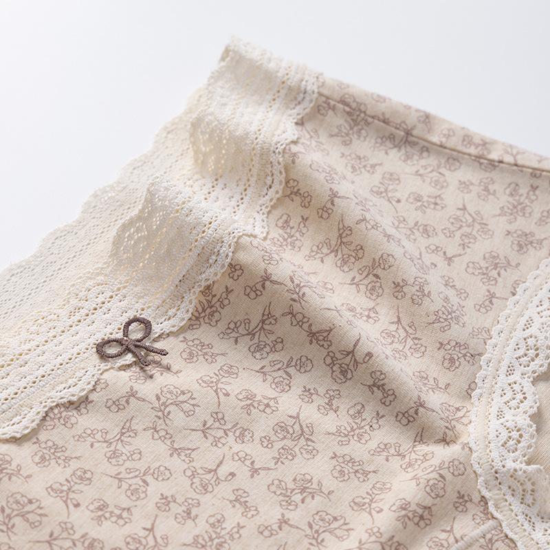 Ladies Spring and Autumn Color Cotton 10A Antibacterial Cotton Extended Crotch Triangle Briefs