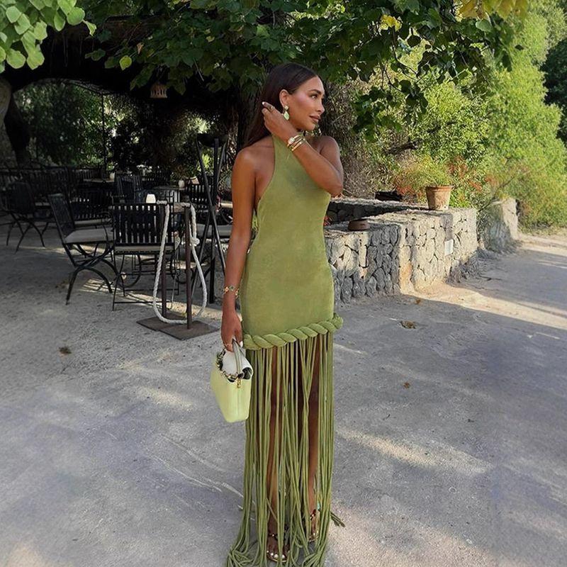 Niche Designer Dress with Tassel Hem and Halter Neck, Backless Dress, 2025 Autumn New Model, Cross-Border European and American Style