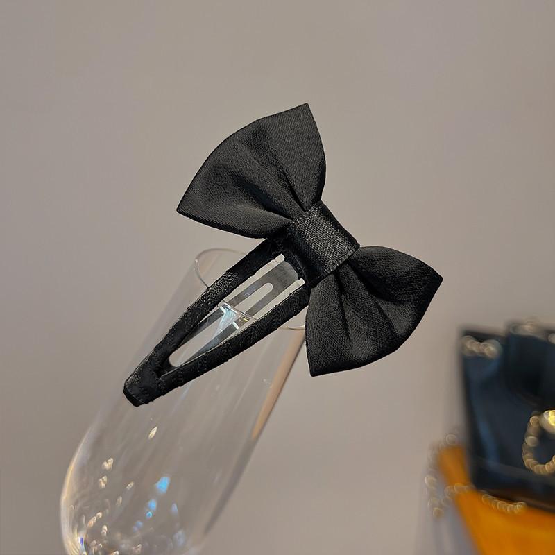 1pc Advanced black bow BB clip with side bangs, hair clip with broken hair clip at the back of the head, new headwear