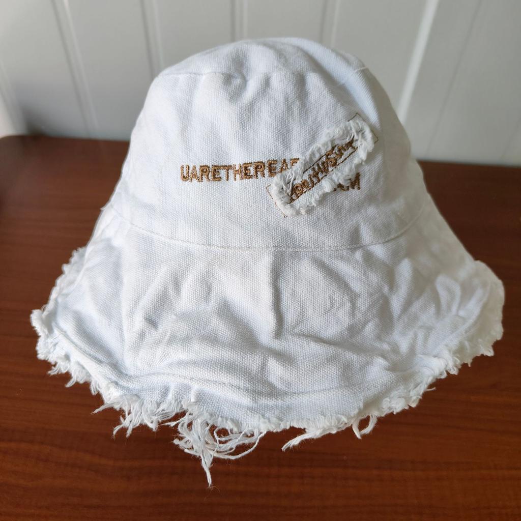 Korean bucket hat women's spring and summer sun hat autumn and winter versatile sunshade sunshade Internet celebrity basin hat tide brim