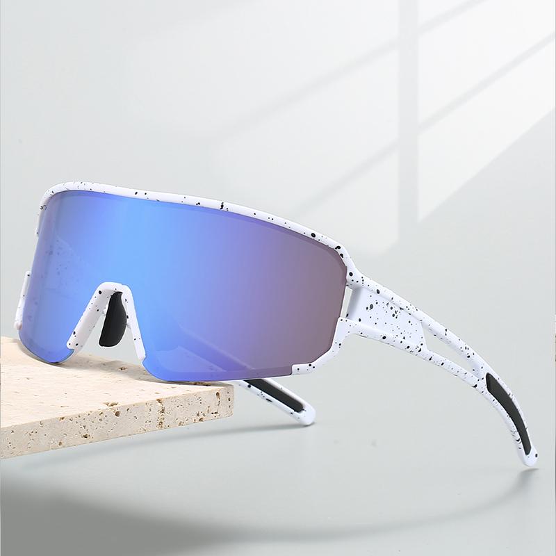 Oversized Sports Goggle Men  New in Punk Mirror Outdoor Fishing Sunglasses Trendy Windproof Anti-UV Cycling Shades