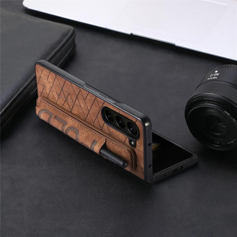 Retro Luxury Skin-Friendly Leather Parttern Phone Case For Samsung Galaxy Z Fold 7 6 5 4 3 Pen Slot Wrist Strap Protection Cover