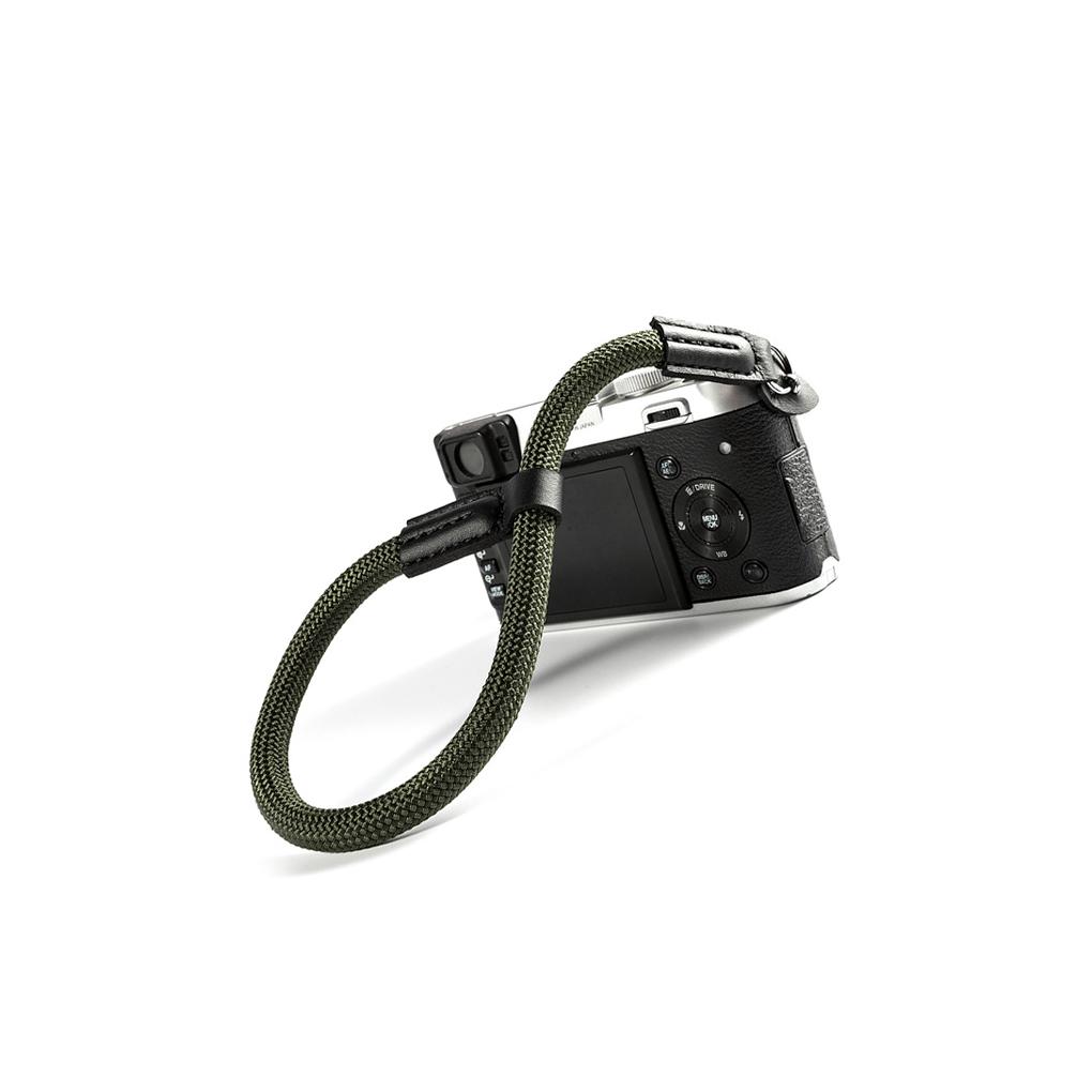 

Universal DSLR Camera Anti-lost Anti-drop Lanyard Wrist Hanging Rope Wristband Strap Photography Camcorder Accessories