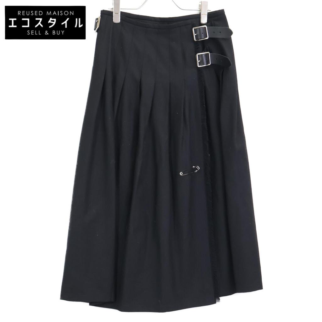 O’Neil of Dublin Buckle Belt Pleated Skirt Skirt XS blackUsed