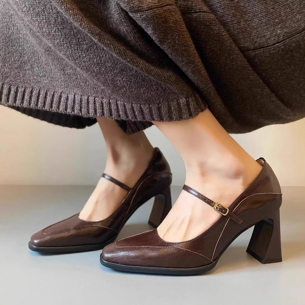 French Square Head Mary Jane Shoes Women's Spring and Summer 2025 Retro High Heels with Leather Light Mouth Thick Heel Single Shoes