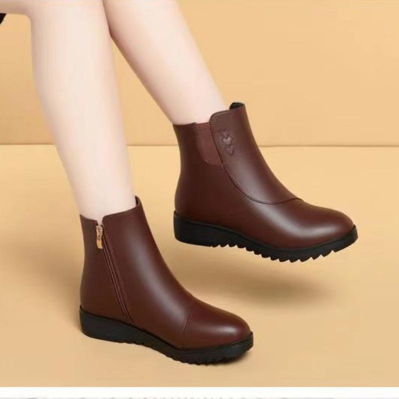 Winter new fashion versatile mid-tube fashion boots mother shoes flat-soled velvet thickened warm flat-soled boots