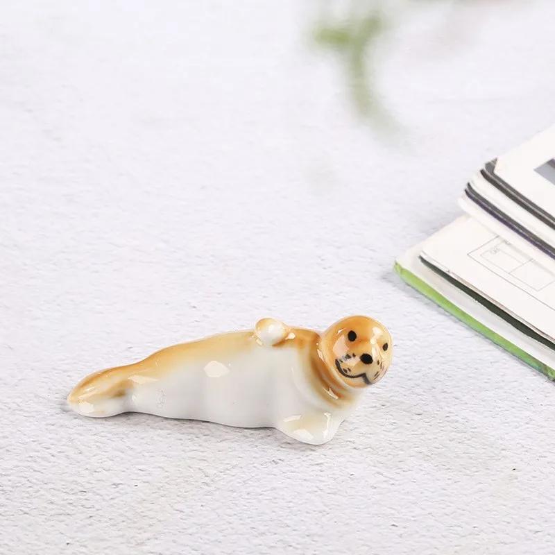 Seal Chopstick Holder Cute Ceramic Chopsticks Pillow Kitchen Utensil Ceramic Chopsticks Holder Spoon Rest Holders коричневый