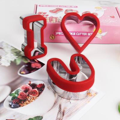 3 Pezzi Tagliabiscotti Stampo per Torta Pane Sandwich Acciaio Inossidabile Tagliabiscotti Accessori per la Cottura San Valentino Natale Forniture per la Cottura Fai da Te