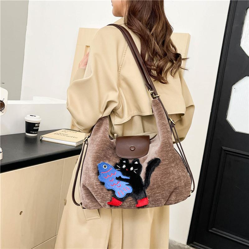 Retro commuter tote bag women's large capacity 2025 new autumn and winter leisure three-purpose bag single shoulder backpack