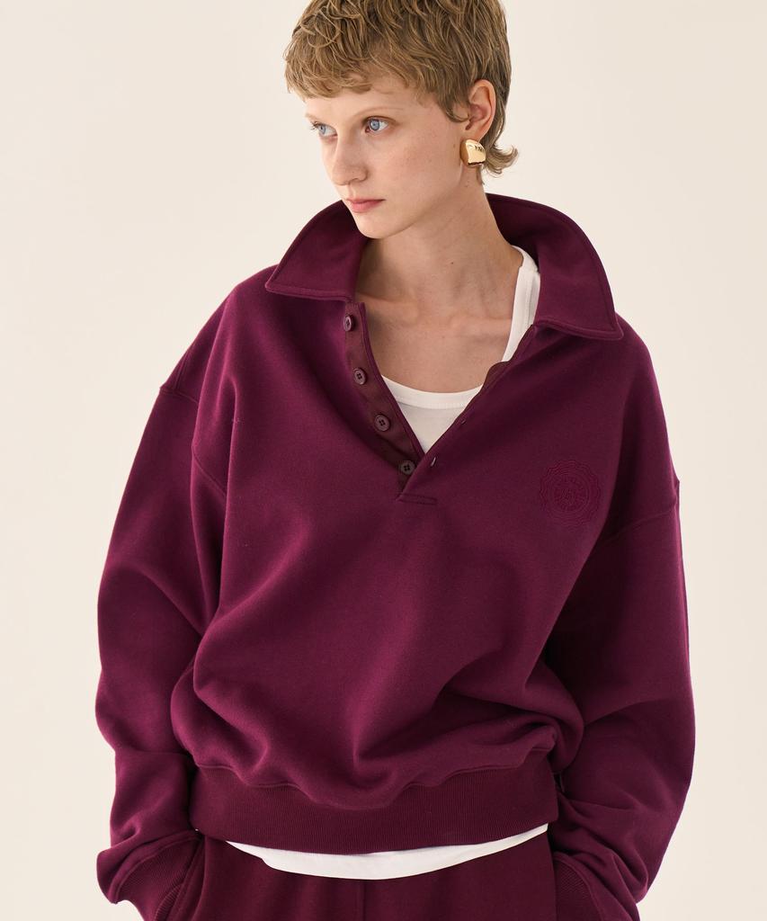 GRIDAJ Minimal Polo Sweatshirt _ Burgundy