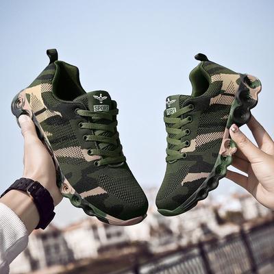 Shoes Outdoor Hiking Shoes Military Training Shoes Non-slip Rubber Sole Wear-resistant Men's and Women's Shoes Breathable Sports Shoes Labor Insurance