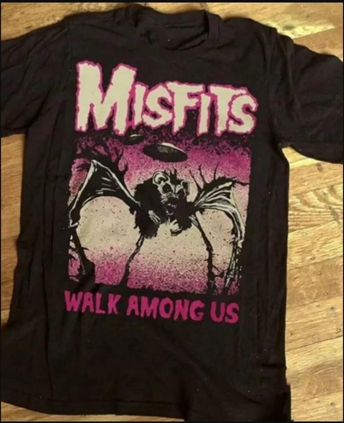 SALE Vintage Misfits Walk Among Us Retro T-Shirt Unisex T-Shirt XL