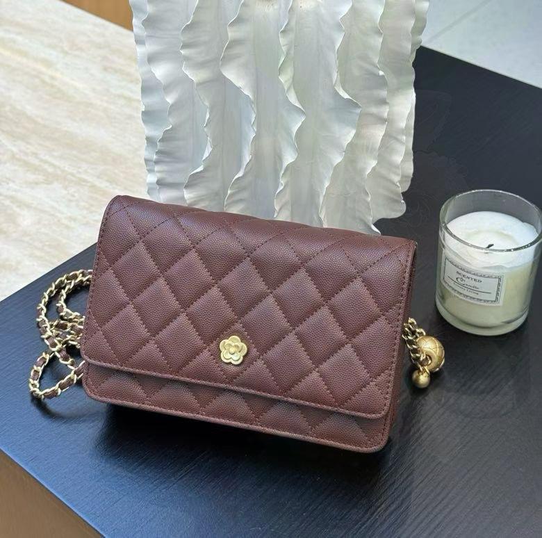 

Fengshan Кожаный Woc Сумка-мешочек Удачи Золотая Цепочка Одноплечевая Сумка Кроссбоди Натуральная Кожа Модная Цветочная Отделка Маленькая Квадратная Сумка Женская 19x12x4cm хаки