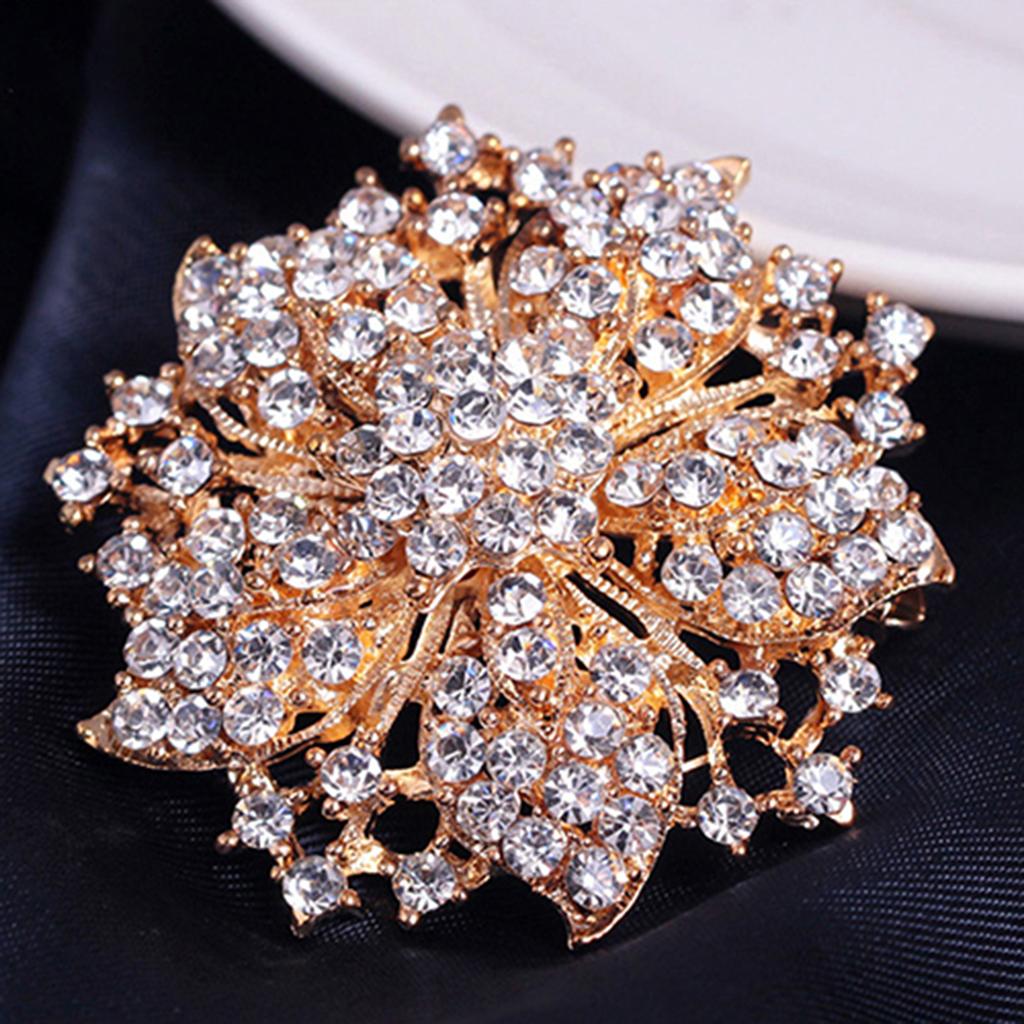 Ny ny design Cluster Rhinestones Round Blossom Flower Crystal Silver Pläterad Broscher Pin