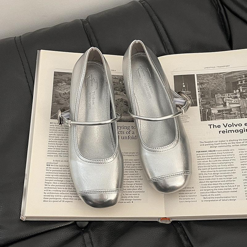 French Retro Heightening Late Evening Wind Heightening Gentle Shoes Women's 2025 New Summer Ballet Single Shoes Soft Shoes